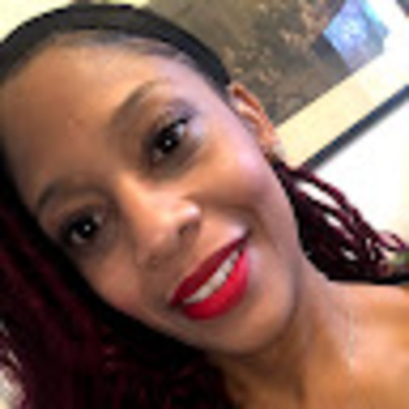 Meet your Posher, Tyann - Picture 1 of 1